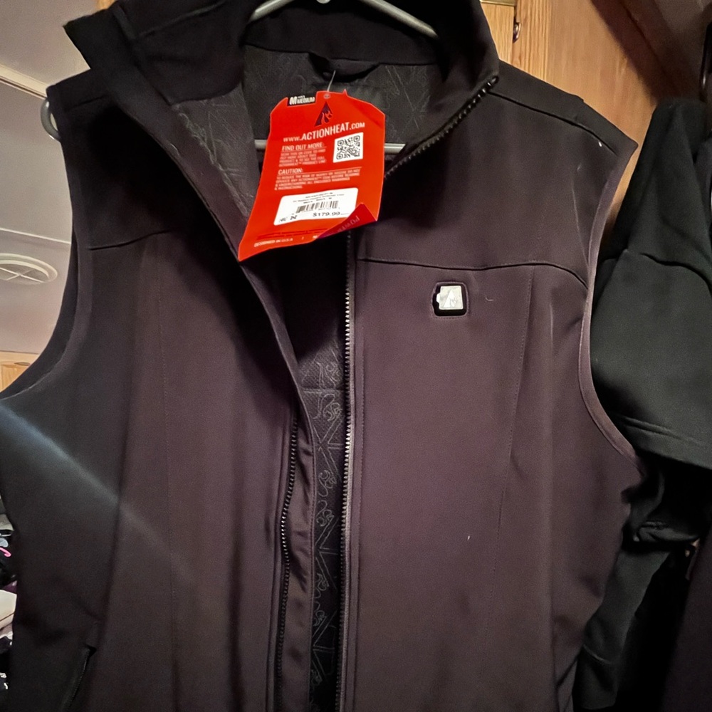 Men's Black Heated Vest